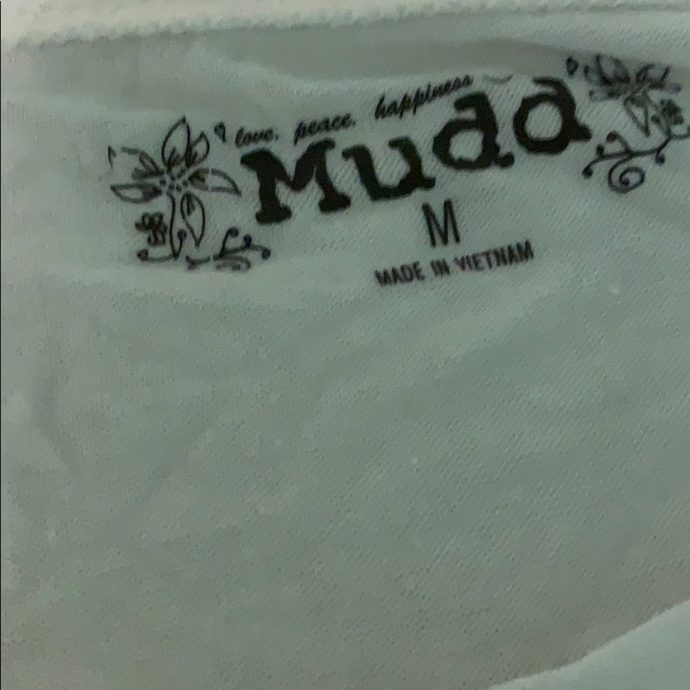 Basic white shirt - Picture 3 of 3